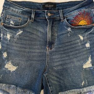 Judy Blue Blue Jean Shorts with Distressing and Mid-Thigh Length